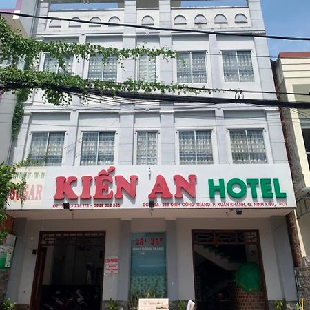Kien An Hotel Кан То Екстериор снимка